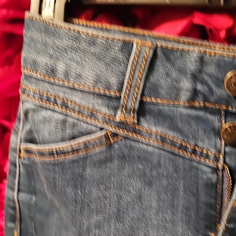 Celebrity Pink NWT Girls Blue Denim Skirt Size Small